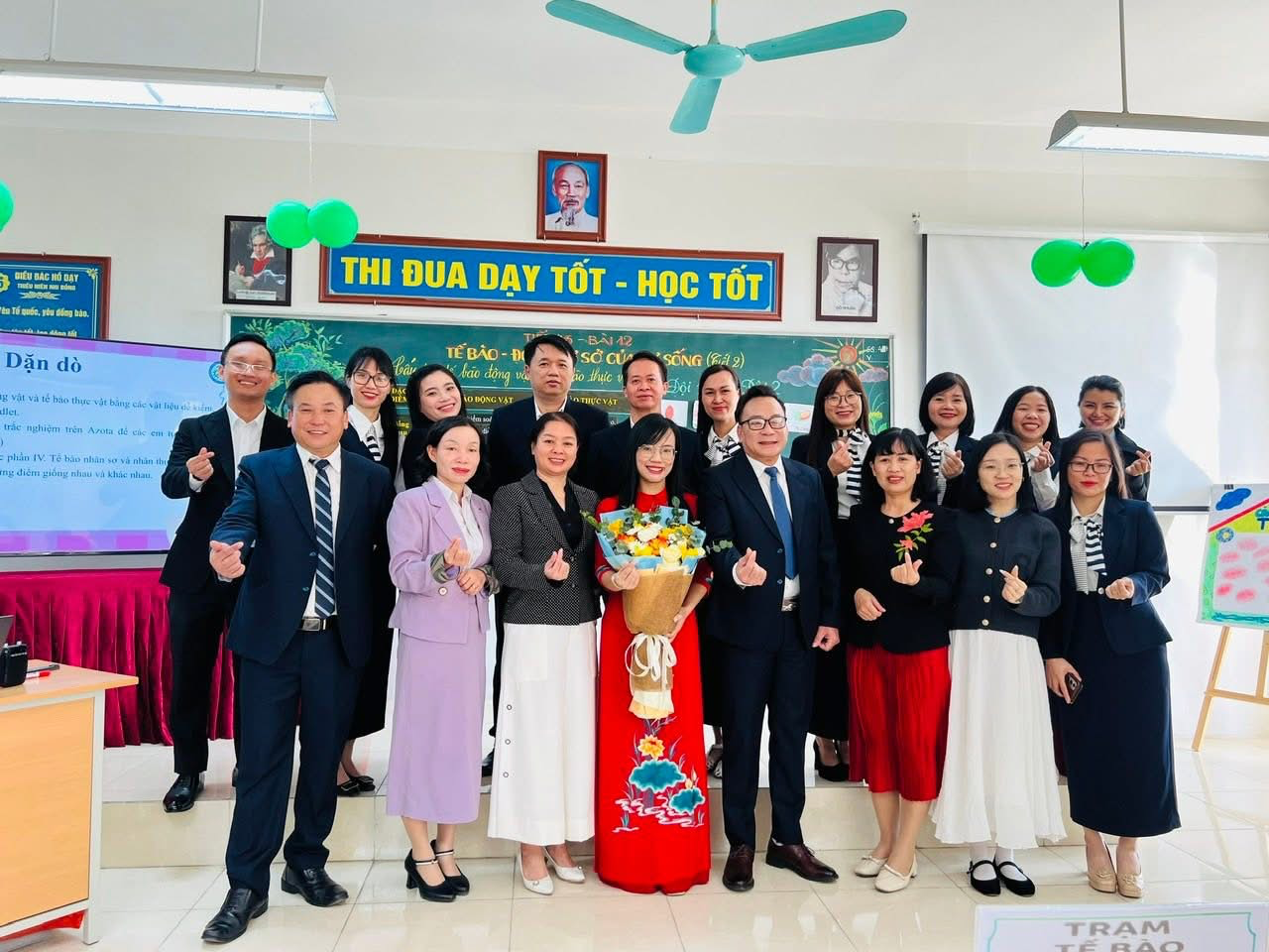 CHÚC MỪNG CÁC CÔ GIÁO HOÀN THÀNH TIẾT DẠY DỰ THI GIÁO VIÊN DẠY GIỎI CẤP XÃ – CỤM CHUYÊN MÔN SỐ 28. NĂM HỌC 2025-2026